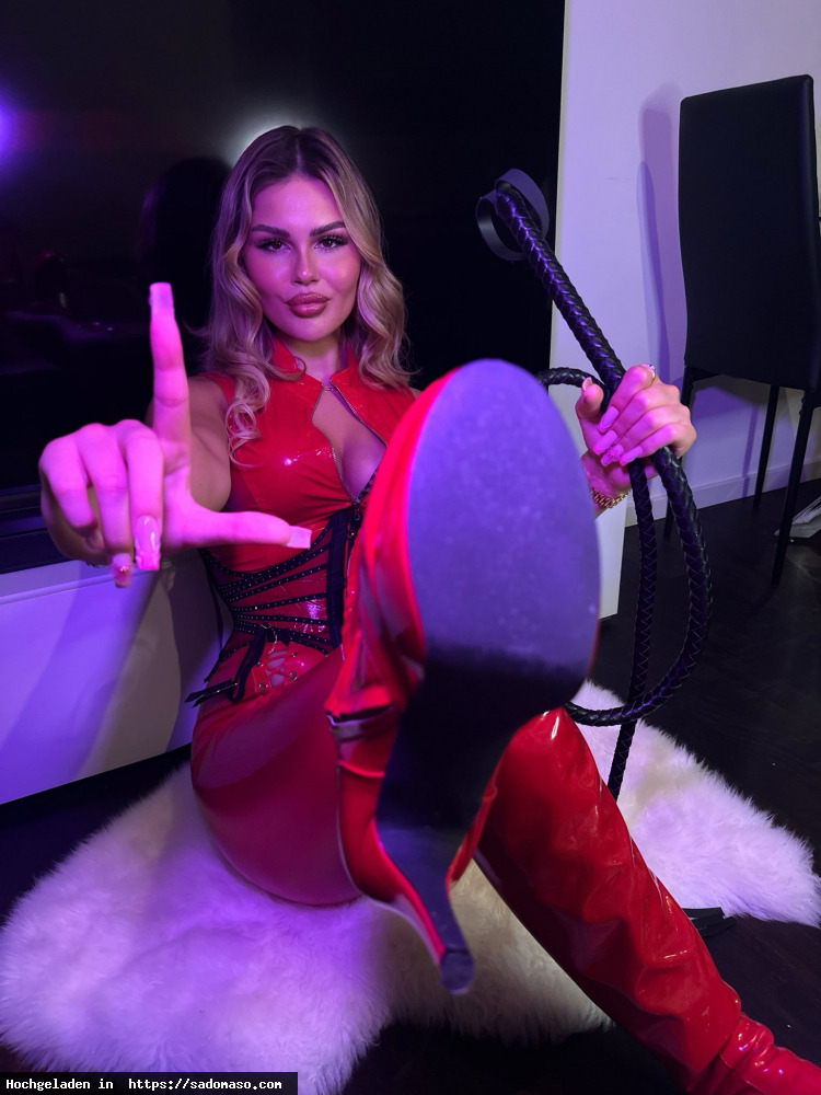 Gottinbella (Weiblich ,PLZ 20095) - 33497