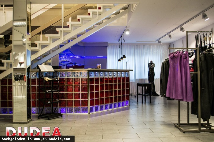 Unser Laden und zugleich Fotostudio