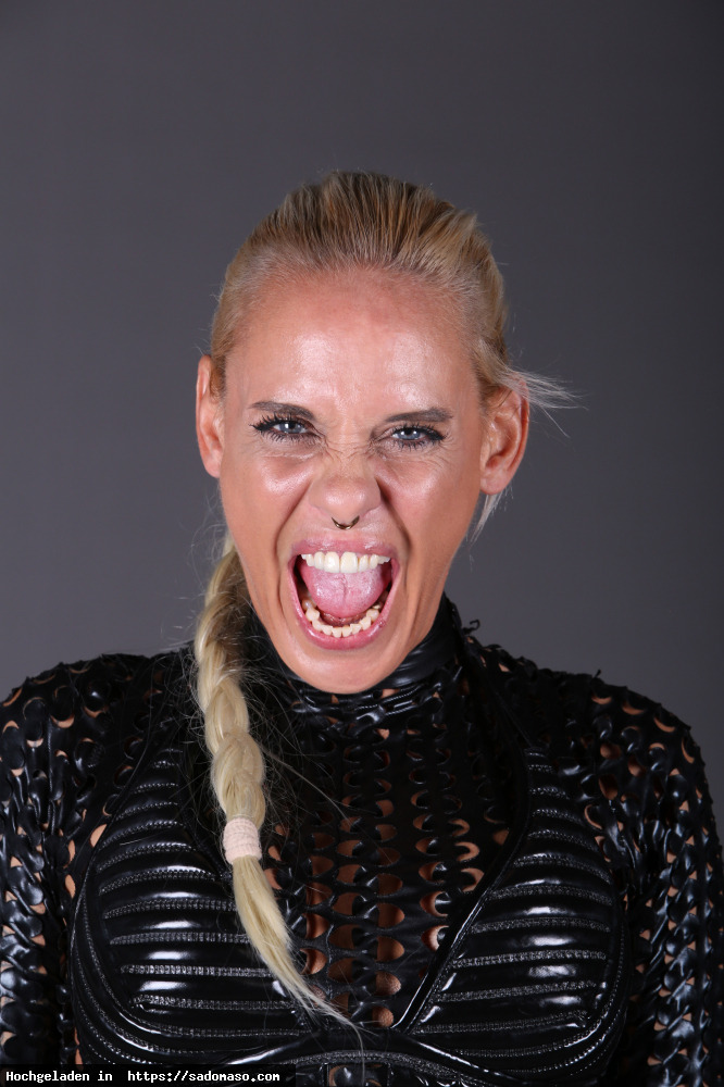 FotoProfi (Männlich ,PLZ 226) - 32685