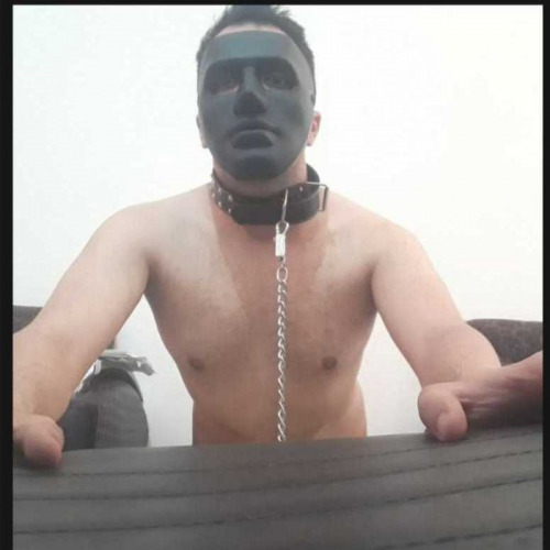 slaveboy201020 (PLZ: 8010)