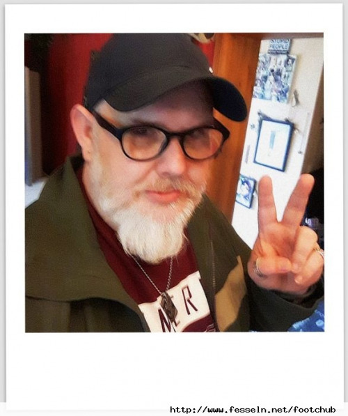 footchub (PLZ: 53859)