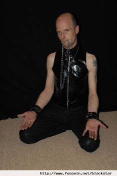 blackstar aus Deutschland (PLZ: 01768)