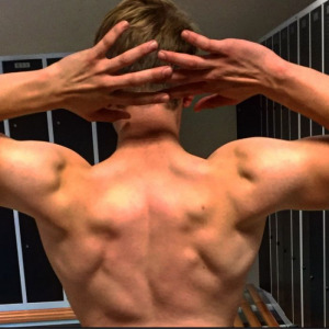 Konstantin_23 aus Deutschland (PLZ: 2230)