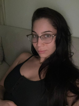 ashleyputt84 aus Deutschland (PLZ: 01067)