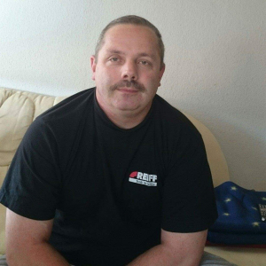 Uwe_Devot aus Deutschland (PLZ: 74405)