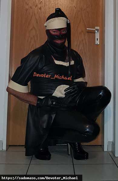 Devoter_Michael (PLZ: 45357)