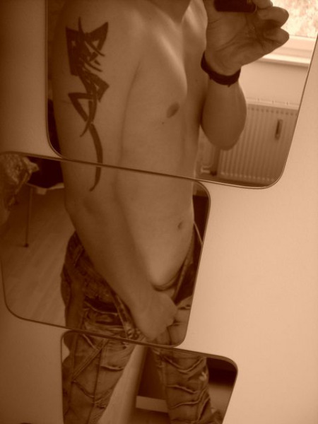 fesselndER79 (PLZ: 8536)