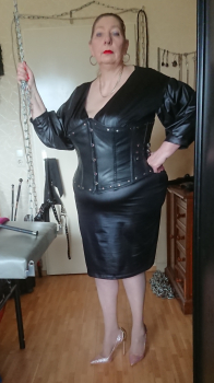 LadyLuana aus Deutschland (PLZ: 67063)