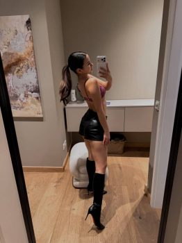 Herrinjahela_13 aus Deutschland (PLZ: 60599)