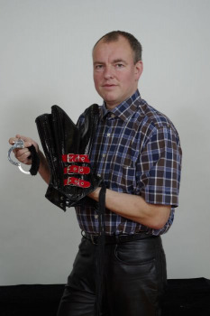 Manfred1971 aus Deutschland (PLZ: 67824)