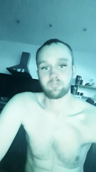 SchlampeFloh aus Deutschland (PLZ: 56626)