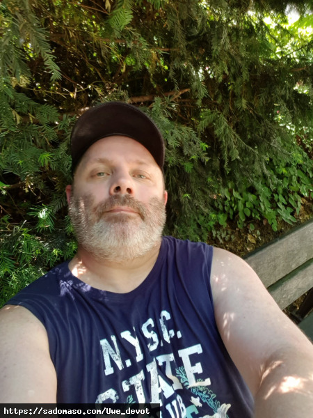 Uwe_devot (PLZ: 74405)