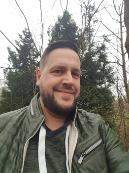 Sir_Alex78 aus Deutschland (PLZ: 21385)