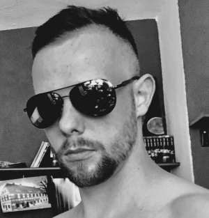 Enson aus Deutschland (PLZ: 04357)