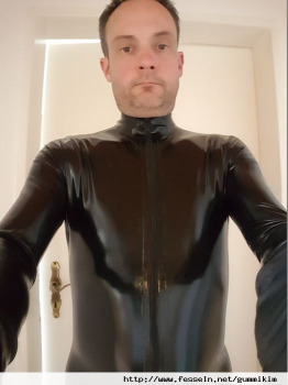 gummikim aus Deutschland (PLZ: 21403)