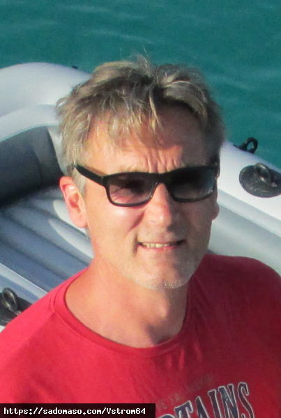 Vstrom64 (PLZ: 45476)