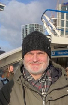 JohnSavage aus Niederlande (PLZ: 3766G)