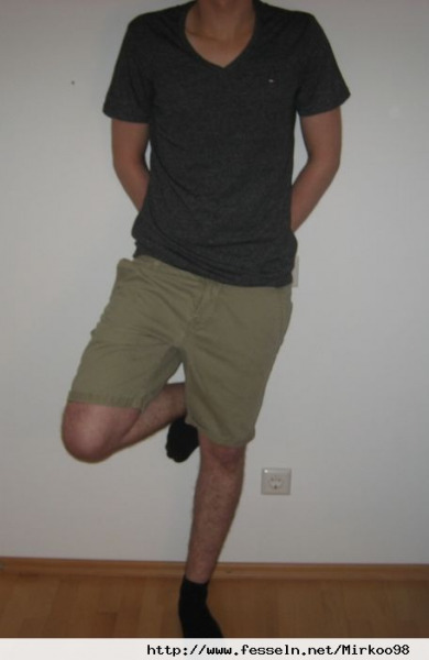 Mirkoo98 (PLZ: 7674)