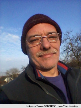 Papissohn aus Deutschland (PLZ: 72108)