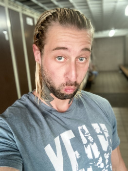 Dufter_typ aus Deutschland (PLZ: 13469)