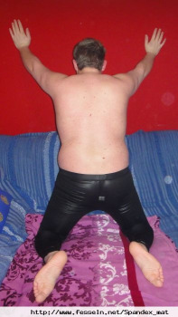 Spandex_mat aus Österreich (PLZ: 2700)