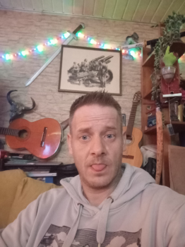 Fotzekai aus Deutschland (PLZ: 56727)