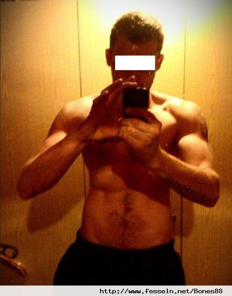 Bones88 (PLZ: 36110)