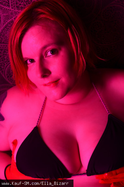 Ella_Bizarr (PLZ: 04347)