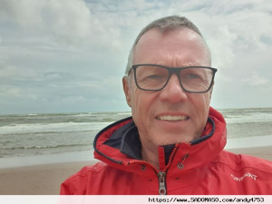 andy4753 aus Deutschland (PLZ: 91301)