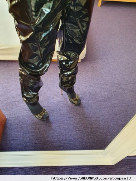 stoepsel3 (PLZ: 4422)