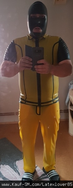 Latexlover85 (PLZ: 34414)