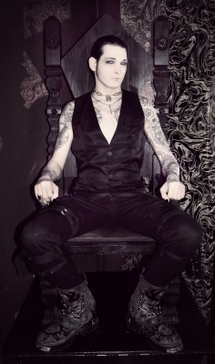 Mr_Mansinthe (PLZ: 45257)