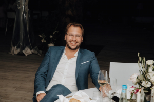 ManLard aus Deutschland (PLZ: 32427)