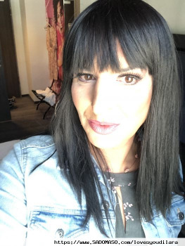 lovesyoudilara aus Deutschland (PLZ: 60528)