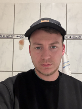 ReITRoX aus Deutschland (PLZ: 04105)