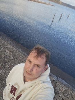 Marco1982zw aus Deutschland (PLZ: 67716)