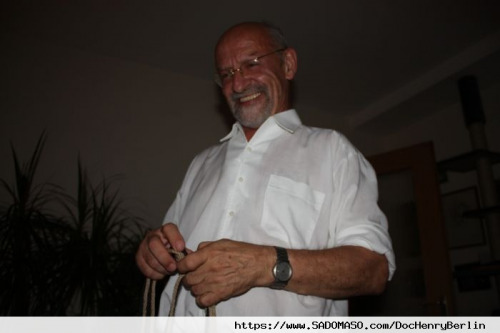 DocHenryBerlin (PLZ: 12207)