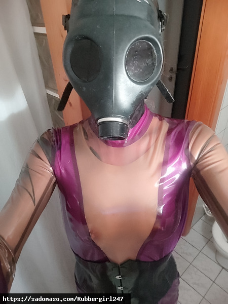 Rubbergirl247 (PLZ: 63533)