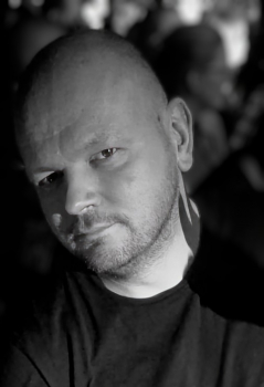 sadistus406 aus Deutschland (PLZ: 40625)