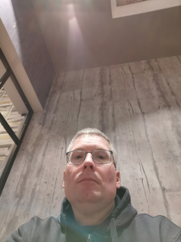 folgsam aus Deutschland (PLZ: 72336)