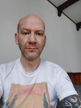 linedarke aus Deutschland (PLZ: 99086)