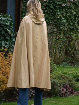 Capecharm aus Schweiz (PLZ: 8620)