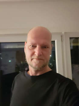 DarkDevilKoeln aus Deutschland (PLZ: 51065)